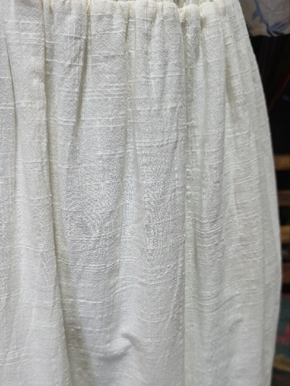 Reba White On/ Off-Shoulder Embroidered Maxi Dress - Picture 11 of 12